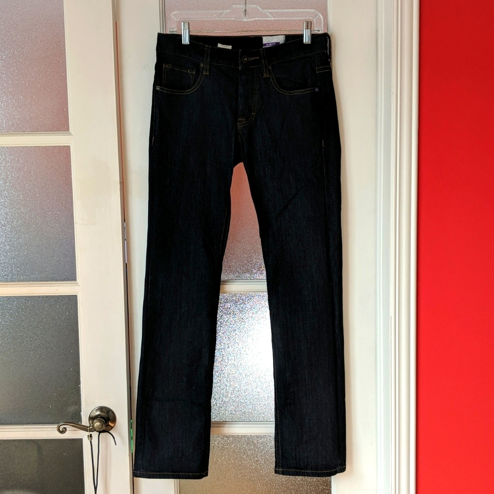 3/$50! High rise Slim Fit DC Denim Jeans size 30